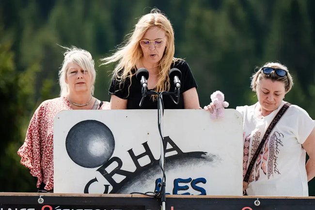 ../previews/037-CRHA_2025_DISCOURS__credit_David_Malacrida_HD-39.webp.medium.jpeg
